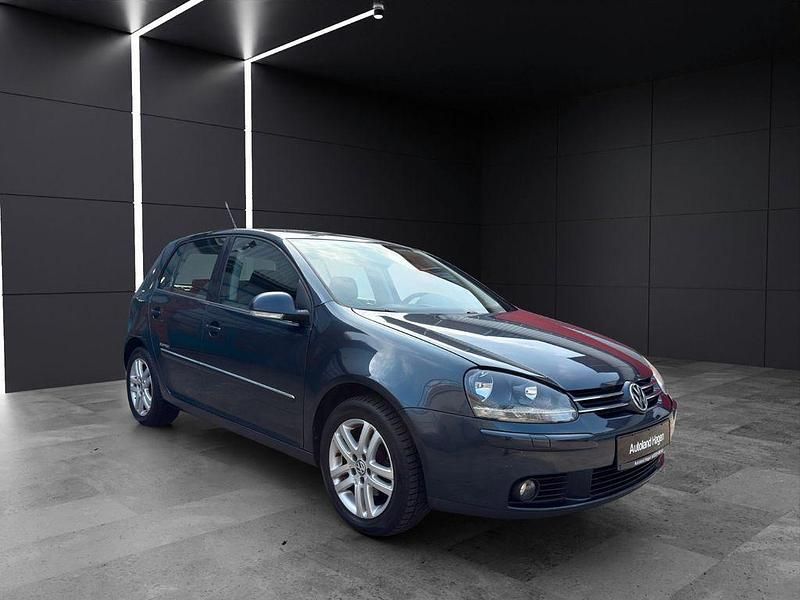 Blau Gebraucht 2008 VW Golf V Edition Limousine | 7.950 € (Teuer) - Bild 1/4