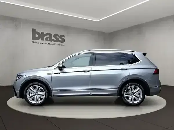 Gebraucht VW Tiguan Allspace R-line 200 PS (147 kW) 2024 Pyritsilber metallic SUV
