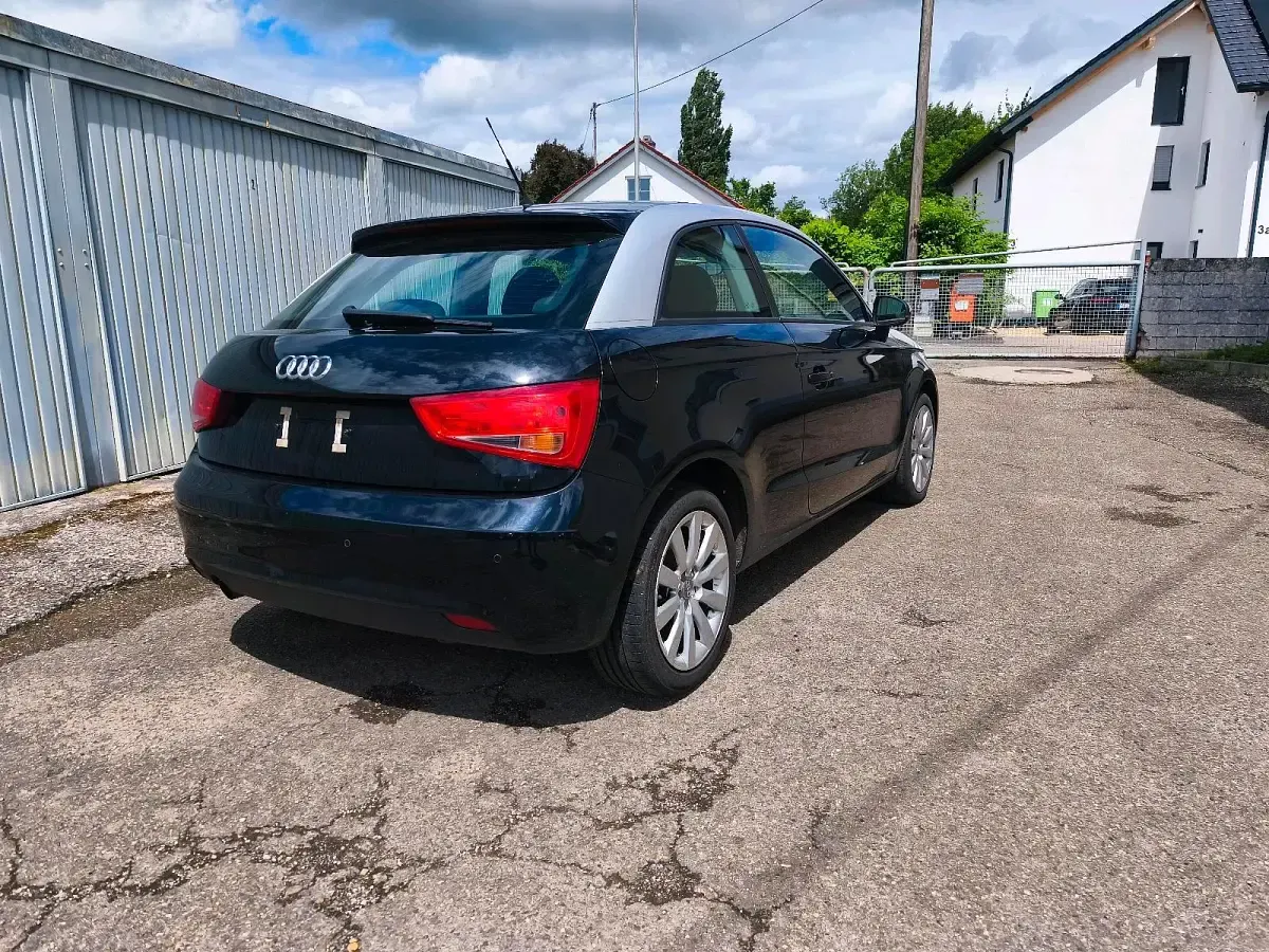 Gebraucht Audi A1 125 PS (91 kW) 2011 Schwarz Kleinwagen
