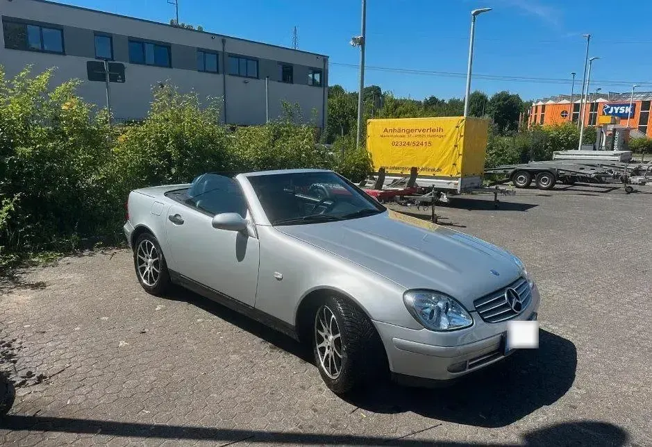Second-hand Mercedes SLK200 1999 Cabrio