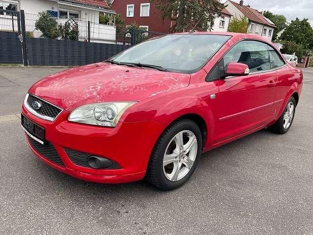 Rot Gebraucht 2007 Ford Focus Cabriolet Cabrio | 3.500 € (Fairer Preis) - Bild 1/4