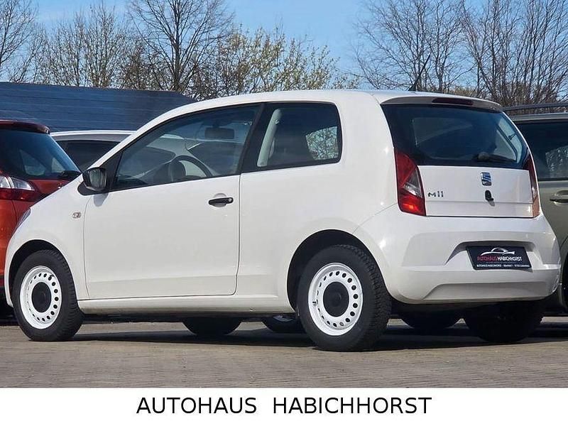 Usata Seat Mii Reference 60 CV (44 kW) 2015 Bianco Utilitaria
