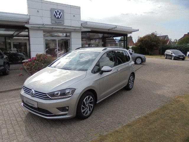 Silber Gebraucht 2017 VW Golf Sportsvan Sound Van / Kleinbus | 10.990 € (Fairer Preis) - Bild 1/4