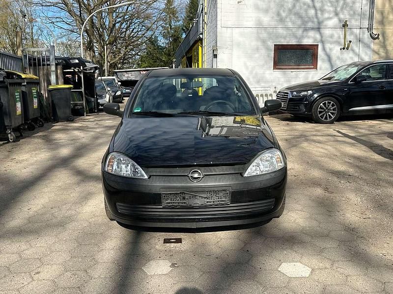 Brugt Opel Corsa 58 HK (42 kW) 2001 Sort Hatchback