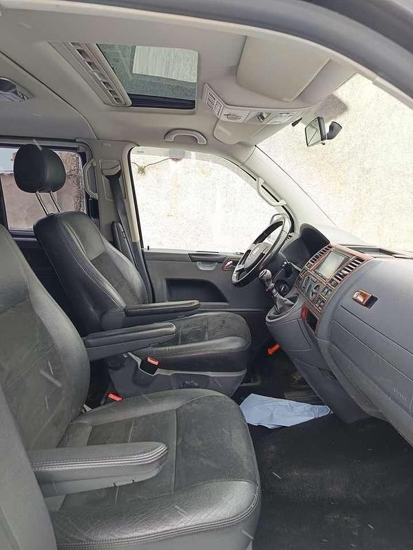 Gebraucht VW T5 Comfortline 174 PS (127 kW) 2009 Schwarz Van