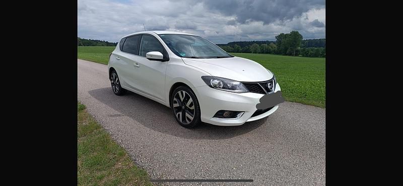 Weiß Gebraucht 2018 Nissan Pulsar Tekna Kleinwagen | 13.190 € (Etwas zu teuer) - Bild 1/4