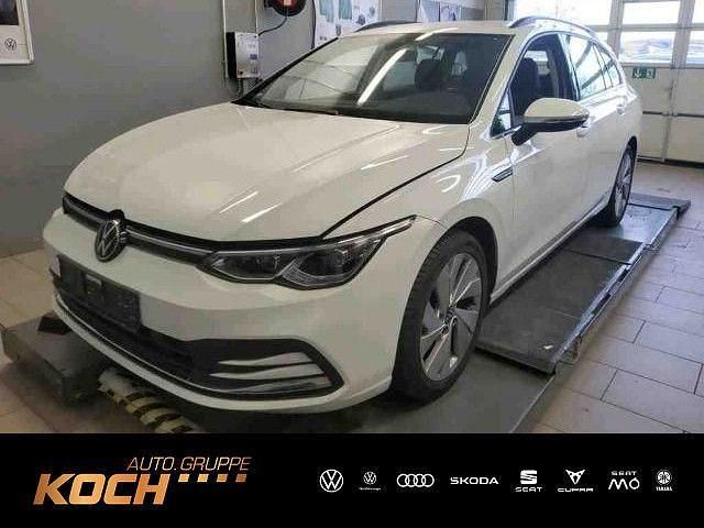 Pure white Gebraucht 2022 VW Golf VIII Style Kombi | 26.430 € (Guter Preis) - Bild 1/4
