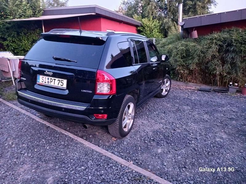 Gebraucht Jeep Compass 163 PS (119 kW) 2011 Blau SUV