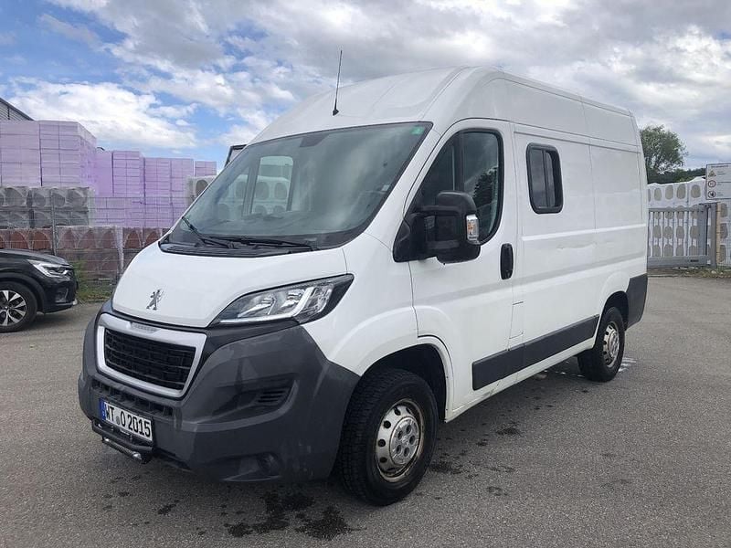 Gebraucht Peugeot Boxer 110 PS (80 kW) 2015 Weiß Van