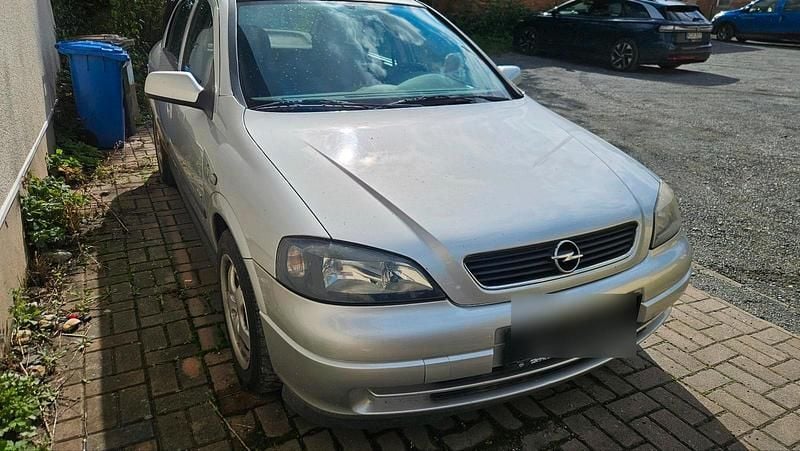 Silber Gebraucht 2003 Opel Astra Limousine | 550 € (Guter Preis) - Bild 1/4