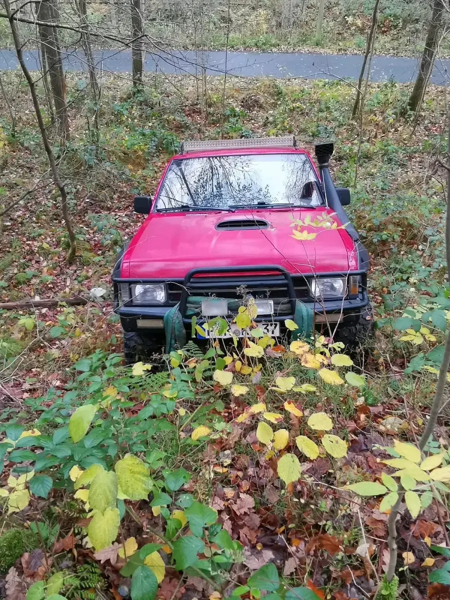Gebraucht Nissan PickUp 1996 Rot Pickup