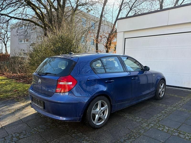 Gebraucht BMW 118 143 PS (105 kW) 2007 Blau Kleinwagen