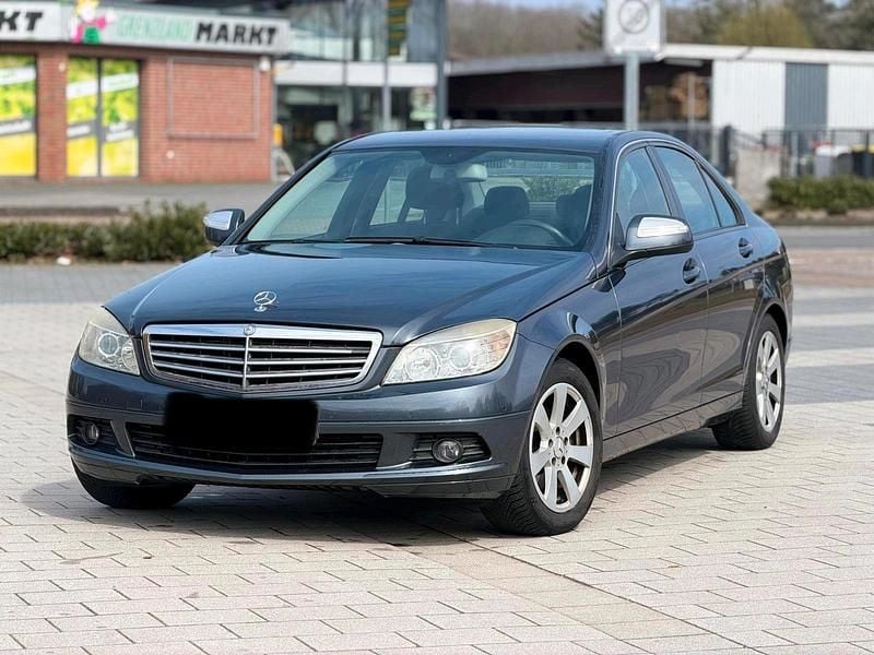 Usata Mercedes C220 170 CV (125 kW) 2008 Grigio Berlina
