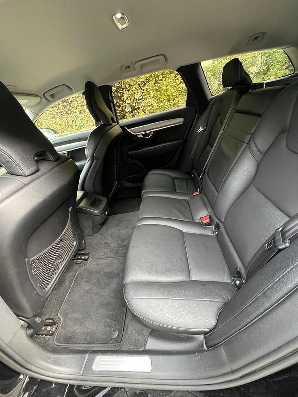 Gebraucht Volvo V90 190 PS (139 kW) 2019 Kombi