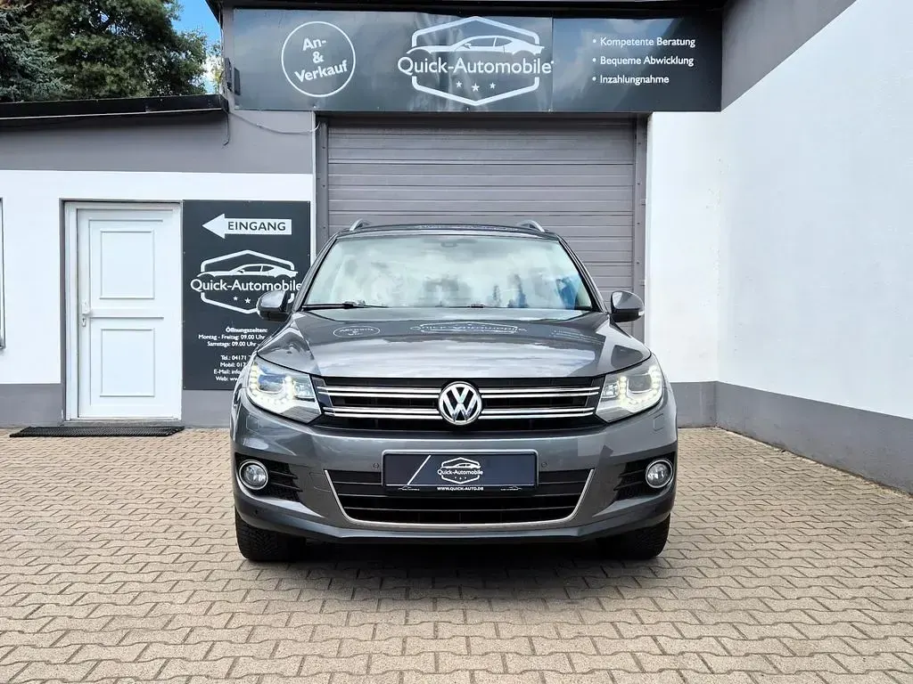 Gebraucht VW Tiguan Sportline 170 PS (125 kW) 2012 Grau SUV