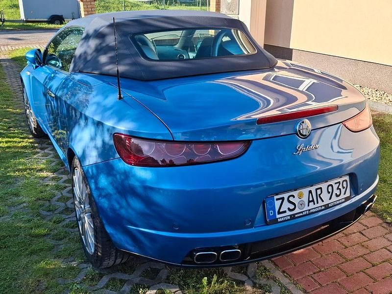 Gebraucht Alfa Romeo Spider 185 PS (136 kW) 2007 Blau Cabrio