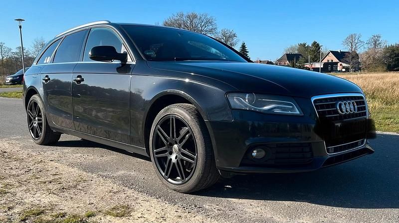 Gebraucht Audi A4 S-Line 143 PS (105 kW) 2010 Schwarz Kombi