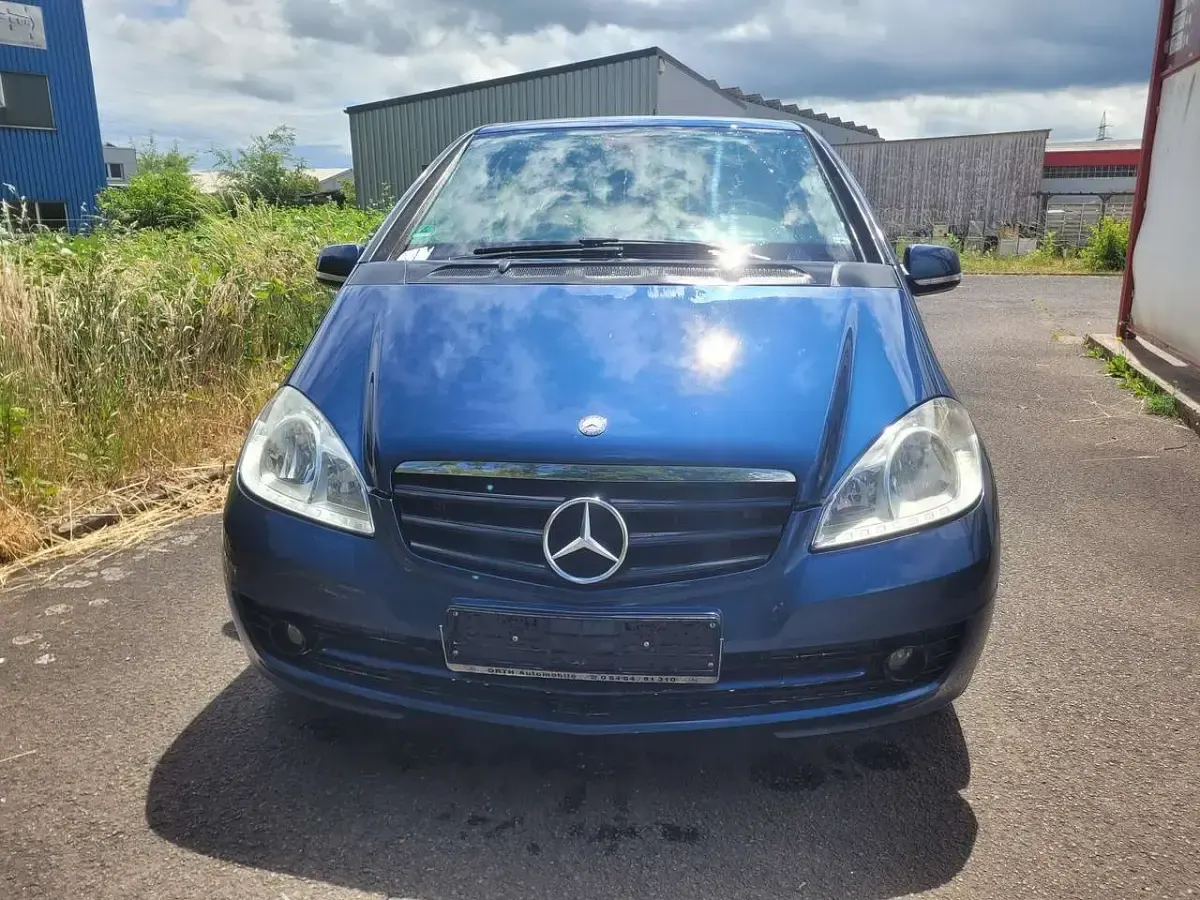 Gebraucht Mercedes A150 95 PS (69 kW) 2008 Blau Kleinwagen