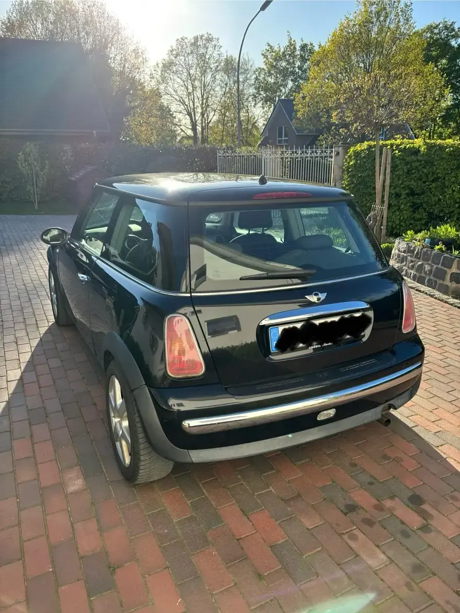 Brugt Mini ONE 89 HK (65 kW) 2002 Sort Hatchback