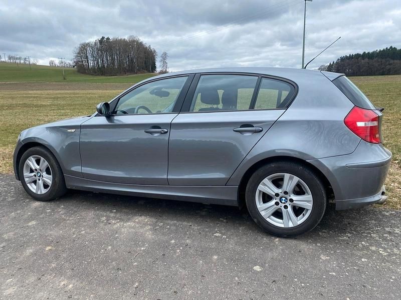 Second-hand BMW 116 122 CP (89 kW) 2009 Gri Hatchback