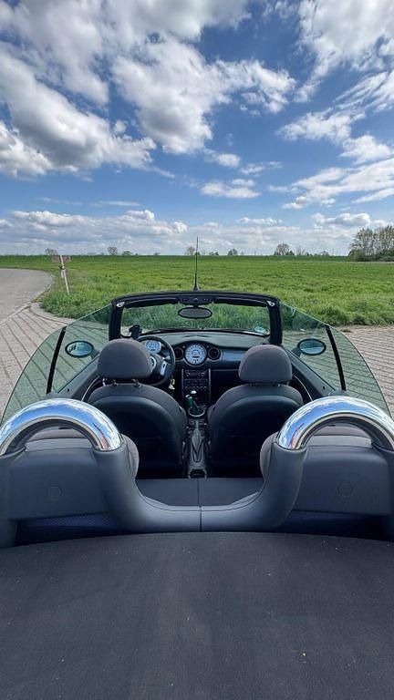 Silber Gebraucht 2007 Mini One Cabriolet Cabrio | 4.390 € (Fairer Preis) - Bild 1/4