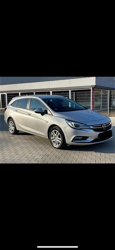Gebraucht Opel Astra 136 PS (100 kW) 2017 Silber Kombi