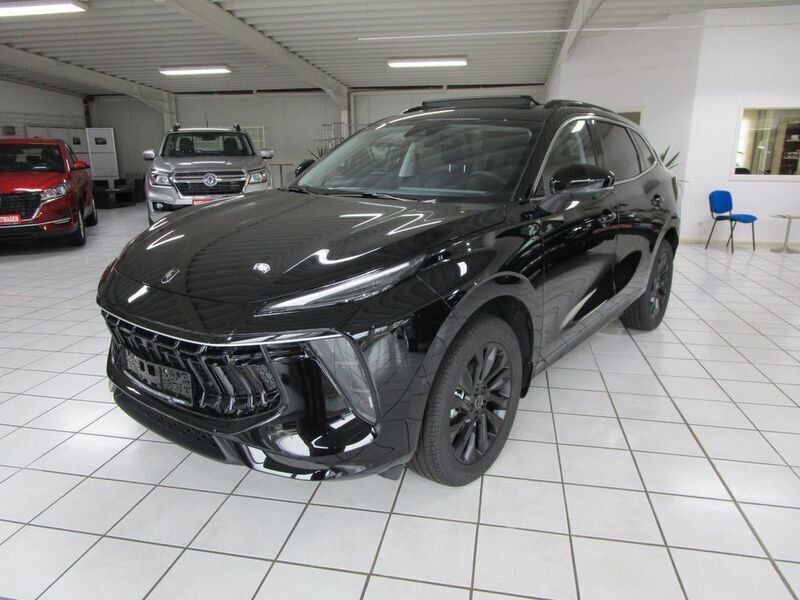 Neu DFSK Forthing 5 177 PS (130 kW) 2025 Schwarz SUV