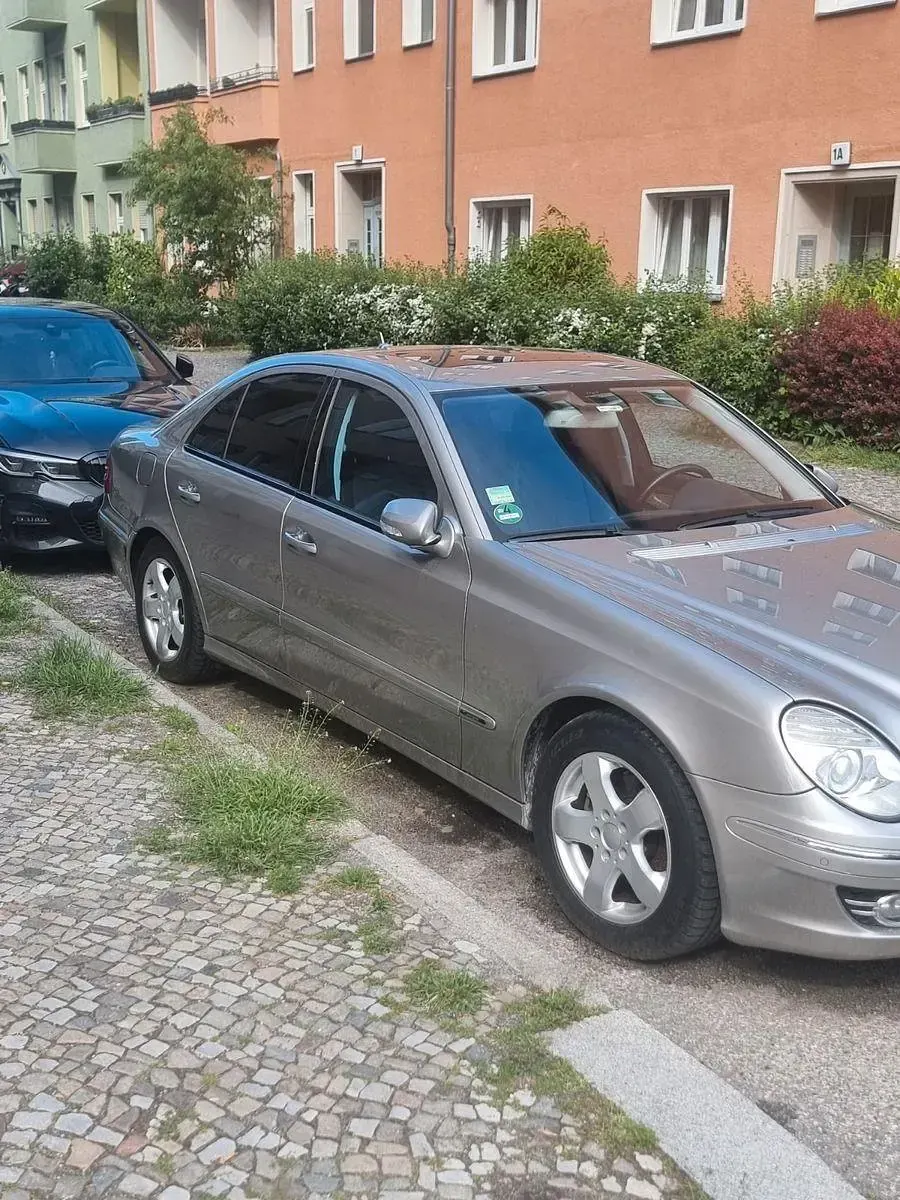 Gebraucht Mercedes E280 Avantgarde 190 PS (139 kW) 2007 Limousine