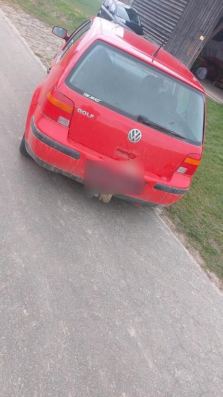 Second-hand VW Golf IV 75 CP (55 kW) 2000 Hatchback