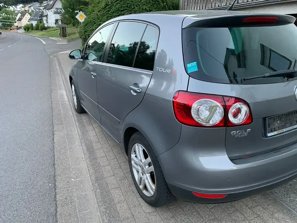 Gebraucht VW Golf Plus Cross 80 PS (58 kW) 2007 Grau Limousine