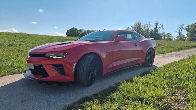 Gebraucht Chevrolet Camaro 453 PS (333 kW) 2019 Rot Coupé