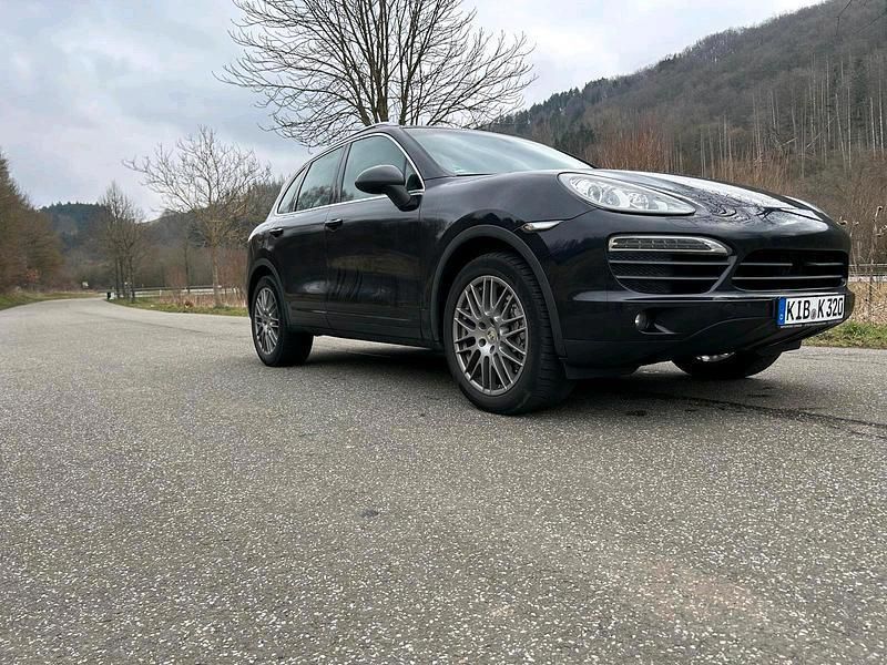 Schwarz Gebraucht 2011 Porsche Cayenne SUV | 13.999 € (Superpreis) - Bild 1/4