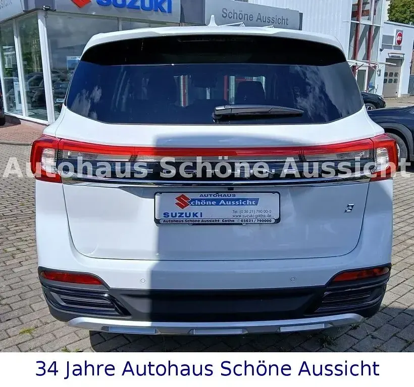 Neu DFSK Forthing 3 170 PS (125 kW) 2025 Weiß SUV