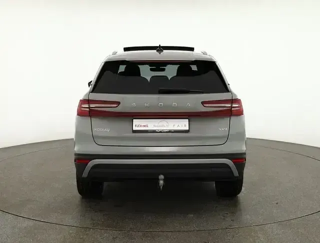 Nouă Skoda Kodiaq 193 CP (141 kW) 2025 Gri SUV