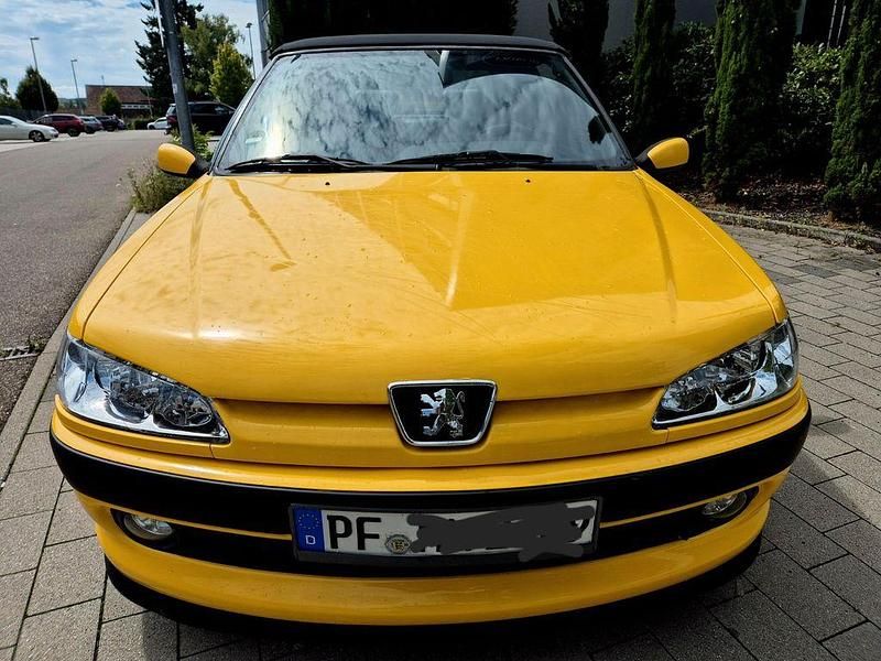 Gebraucht Peugeot 306 Cabriolet 88 PS (64 kW) 2000 Gelb Cabrio