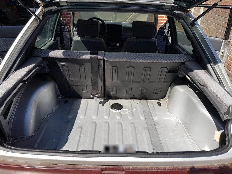 Gebraucht Renault R11 57 PS (41 kW) 1988 Silber Kleinwagen