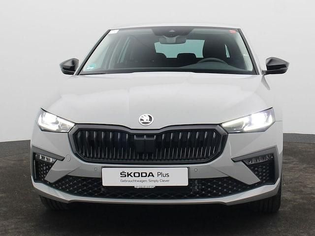 Gebraucht Skoda Scala Selection 150 PS (110 kW) 2025 Stahlgrau Kleinwagen