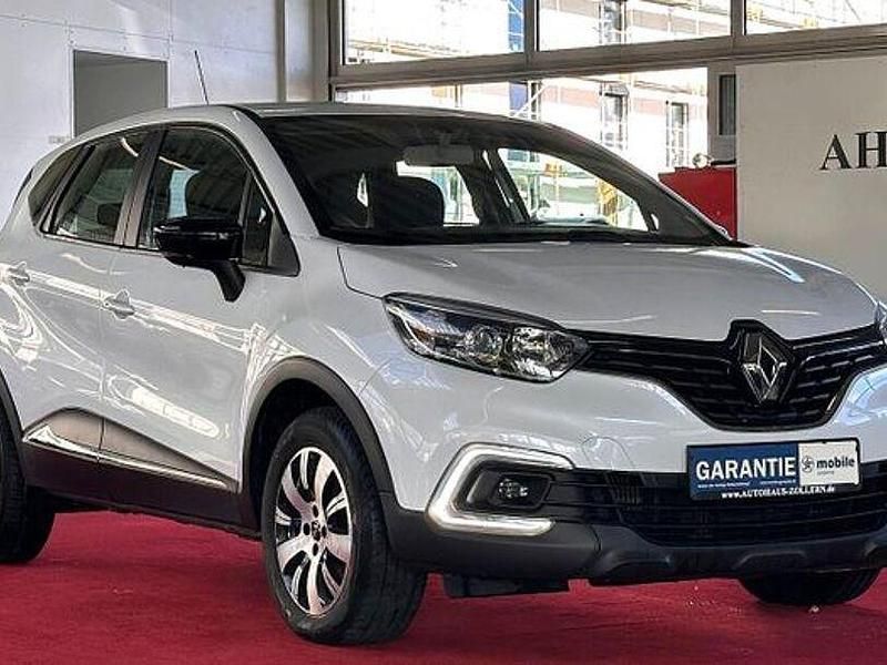 Weiß Gebraucht 2018 Renault Captur Expression SUV | 12.999 € (Etwas zu teuer) - Bild 1/4