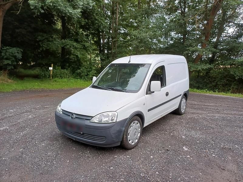 Weiß Gebraucht 2007 Opel Combo Van / Kleinbus | 3.599 € - Bild 1/4
