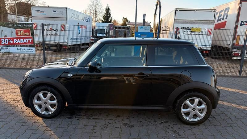 Second-hand Mini ONE 75 CP (55 kW) 2009 Negru Hatchback