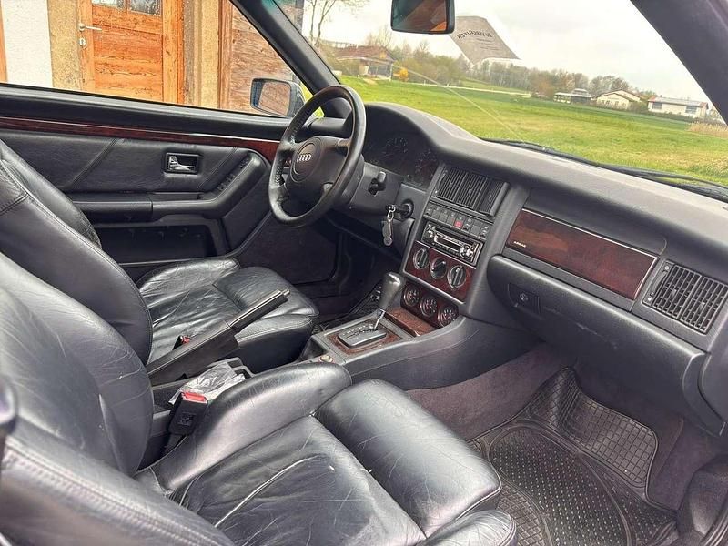 Gebraucht Audi Cabriolet 125 PS (91 kW) 1999 Brillantschwarz mit klarlack Cabrio