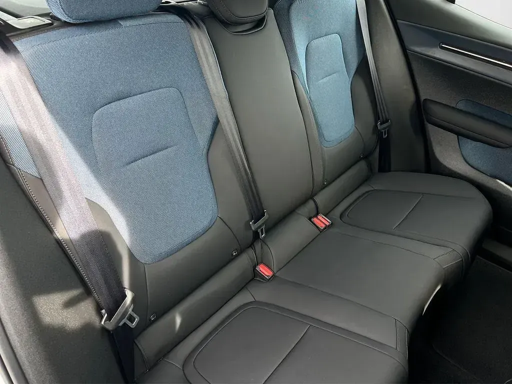 Gebraucht Volvo EX30 Core 314 kW (428 PS) 2024 Vapour grey SUV
