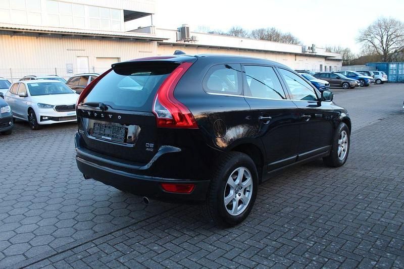 Gebraucht Volvo XC60 Summum 205 PS (150 kW) 2010 Schwarz SUV