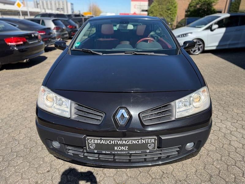 Gebraucht Renault Mégane Cabriolet Dynamique 135 PS (99 kW) 2007 Schwarz Cabrio