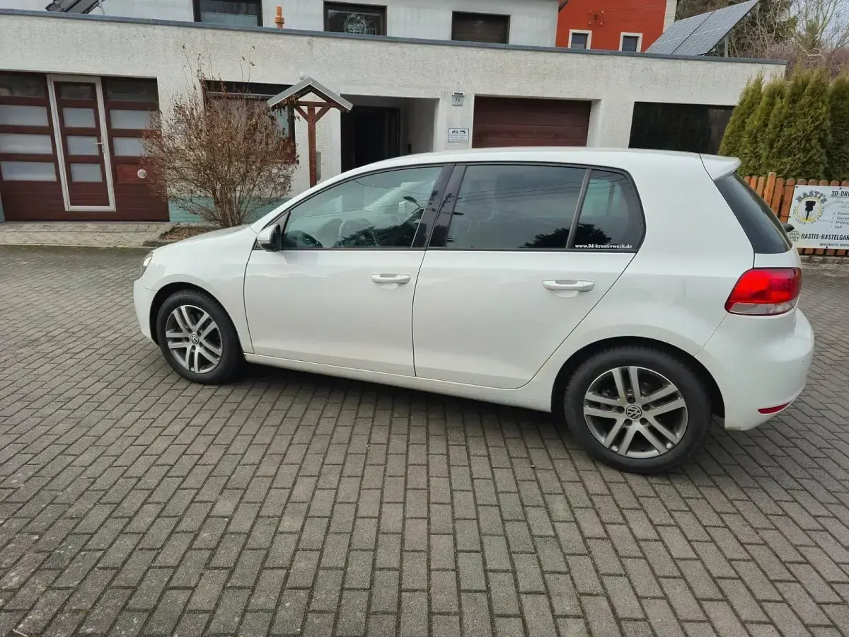 Gebraucht VW Golf VI Comfortline 160 PS (117 kW) 2009 Weiß Kleinwagen