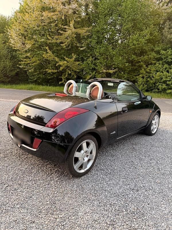 Gebraucht Ford StreetKa 95 PS (69 kW) 2005 Schwarz Cabrio