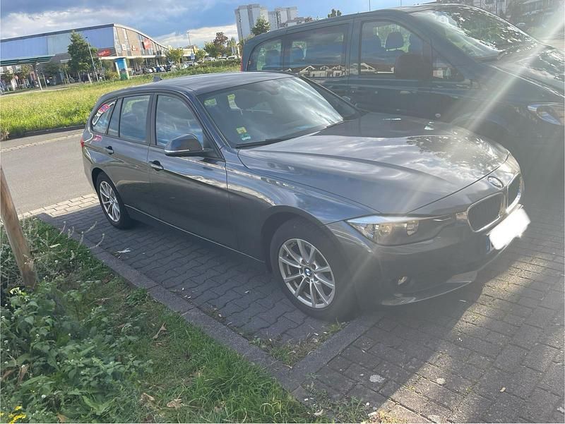 Gebraucht BMW 320 185 PS (136 kW) 2015 Andere farben Kombi