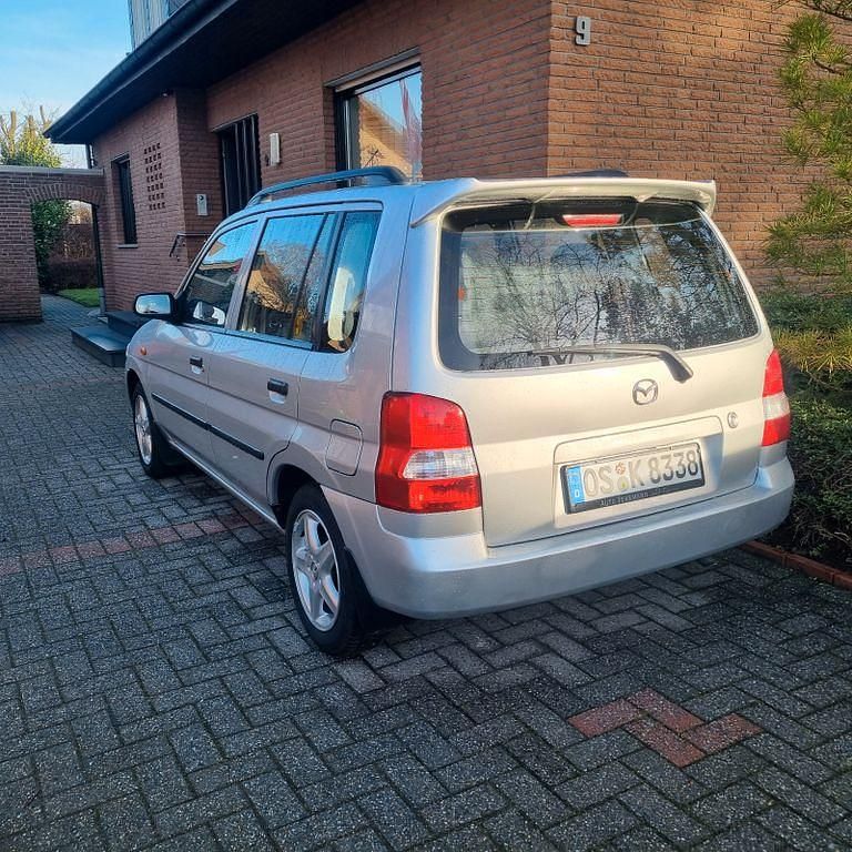 Gebraucht Mazda Demio Exclusive 75 PS (55 kW) 2001 Silber Kleinwagen