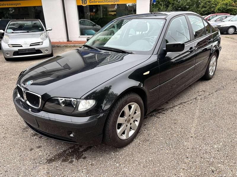 Gebraucht BMW 318 143 PS (105 kW) 2005 Schwarz Limousine