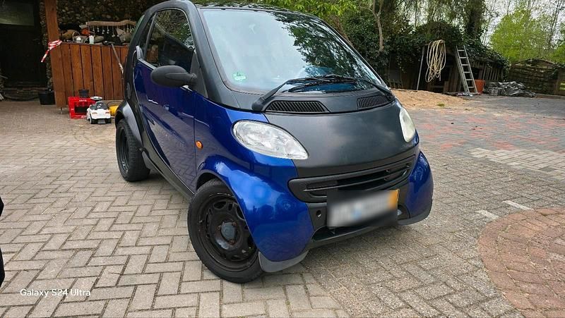 Blau Gebraucht 1999 Smart ForTwo Coupé Kleinwagen | 1.800 € (Teuer) - Bild 1/4